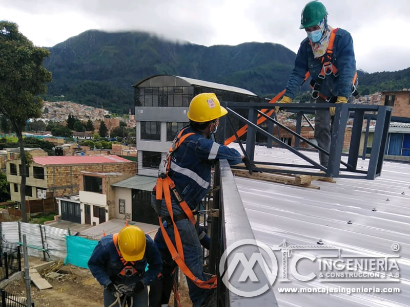 Montajes industriales para techos metálicos en salones comunales y porterías de conjuntos residenciales en Bogotá, Colombia. Montajes, Ingeniería y Construcción. MIC SAS