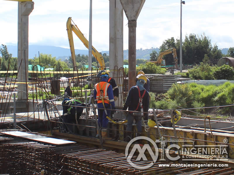 Perfiles de acero estructural para construcciones metálicas en Bogotá, Colombia. Montajes, Ingeniería y Construcción. MIC SAS