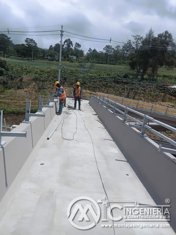 Soluciones Integrales de Estructura Metálica para Puentes Peatonales en Bogotá, Colombia. Montajes, Ingeniería y Construcción. MIC SAS.