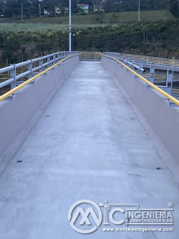 Diseño Vanguardista de Estructura Metálica para Puentes Peatonales en Bogotá, Colombia. Montajes, Ingeniería y Construcción. MIC SAS.