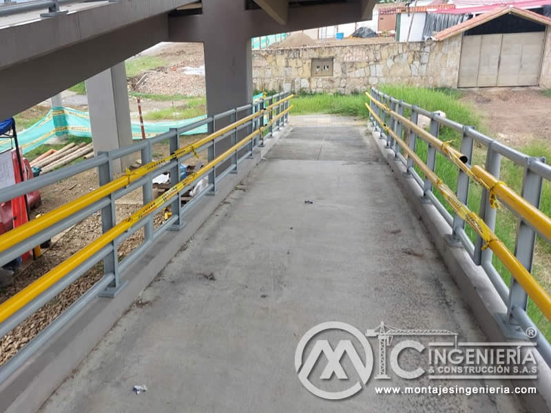 Factores determinantes en diseño de puentes peatonales en Bogotá, Colombia. Montajes, Ingeniería y Construcción. MIC SAS.
