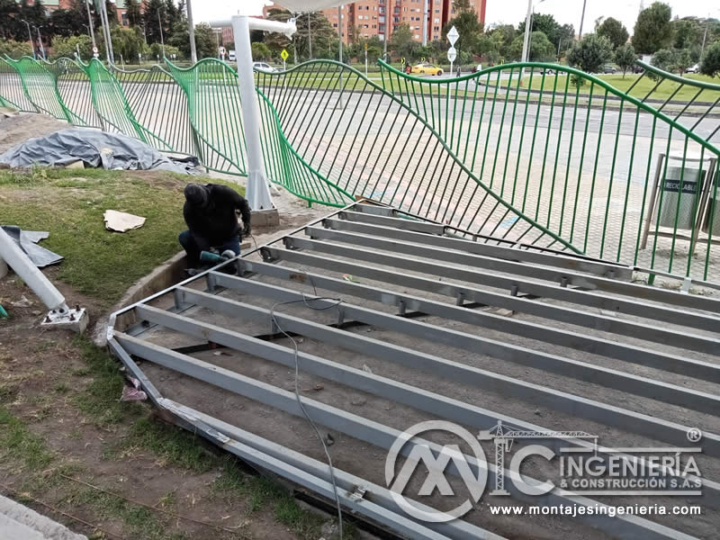 Estructura metálica de alta calidad para módulos comerciales en Bogotá, Colombia. Montajes, Ingeniería y Construcción. MIC SAS.