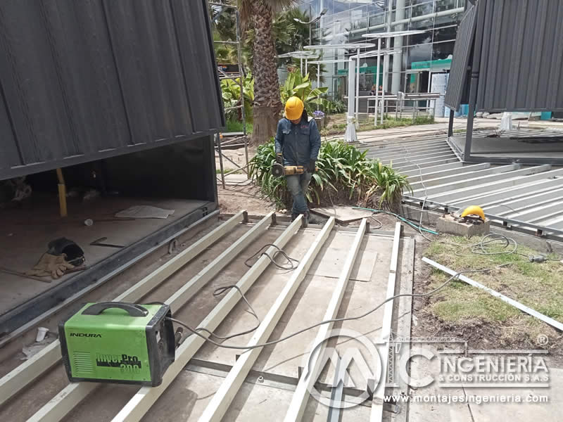 Estructuras metálicas en acero para pisos industriales de alto tráfico en Bogotá, Colombia. Montajes, Ingeniería y Construcción. MIC SAS.