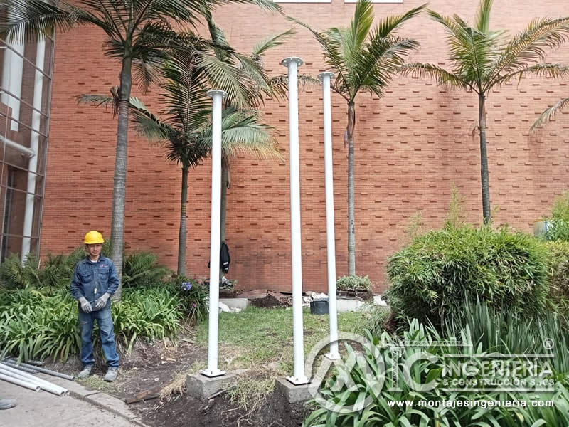 Estructuras metálicas para módulos comerciales resistentes y duraderos en Bogotá, Colombia.. Montajes, Ingeniería y Construcción. MIC SAS.