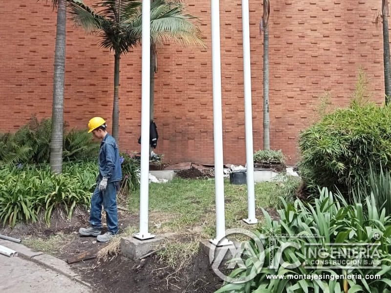 Estructuras metálicas para módulos comerciales resistentes y duraderos en Bogotá, Colombia.. Montajes, Ingeniería y Construcción. MIC SAS.