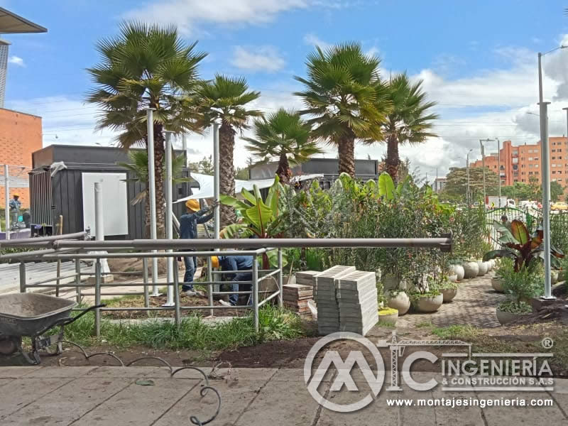 Estructuras metálicas para módulos comerciales resistentes y duraderos en Bogotá, Colombia.. Montajes, Ingeniería y Construcción. MIC SAS.