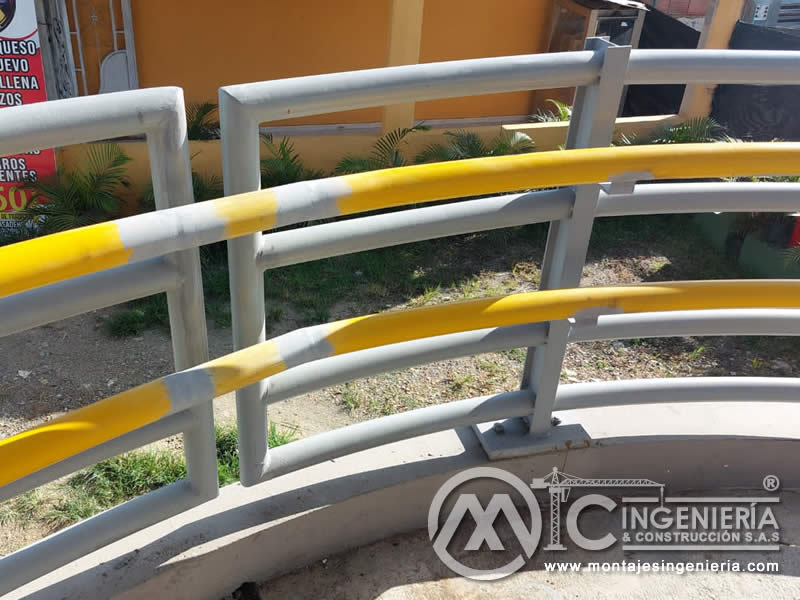 Componentes en acero para puentes peatonales modulares en Bogotá, Colombia. Montajes, Ingeniería y Construcción. MIC SAS.