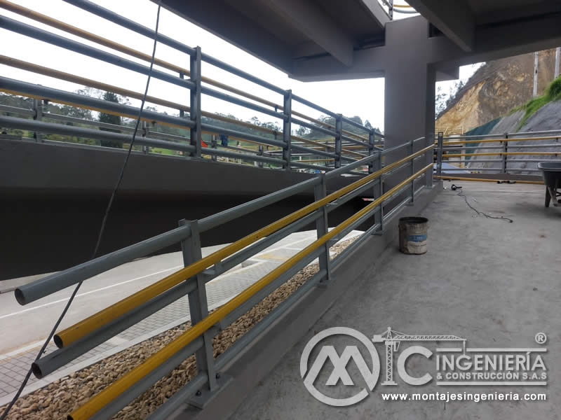 Componentes metálicos robustos para puentes peatonales en Bogotá, Colombia. Montajes, Ingeniería y Construcción. MIC SAS.