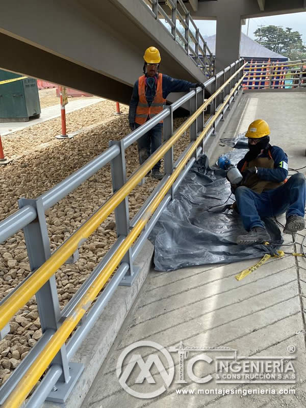 Diseño de estructuras metálicas para puentes peatonales en Bogotá, Colombia. Montajes, Ingeniería y Construcción. MIC SAS.