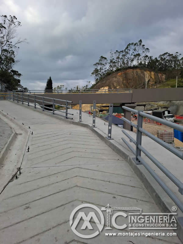 Construcción de puentes peatonales seguros y accesibles para todos en Bogotá, Colombia. Montajes, Ingeniería y Construcción. MIC SAS. Construcción de puentes peatonales seguros y accesibles para todos en Bogotá, Colombia. Montajes, Ingeniería y Construcción. MIC SAS.