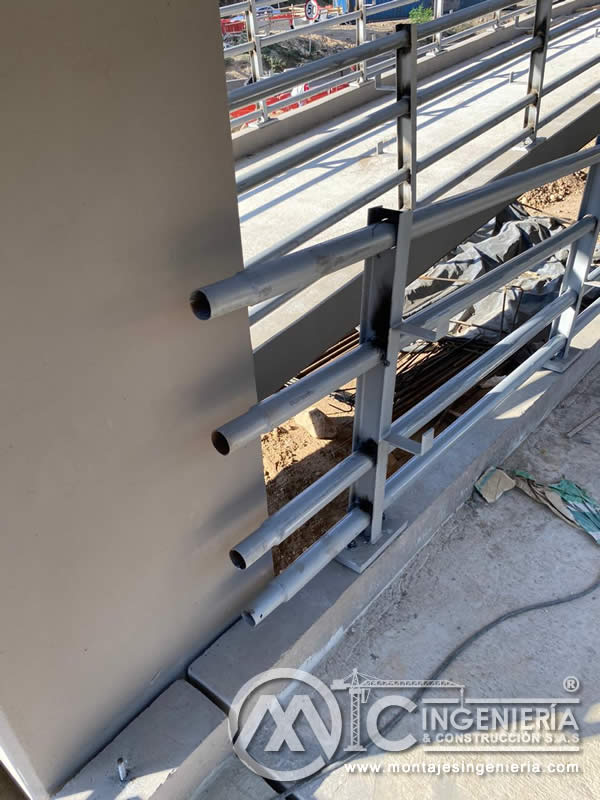 Construcción de puentes peatonales seguros y accesibles para todos en Bogotá, Colombia. Montajes, Ingeniería y Construcción. MIC SAS. Construcción de puentes peatonales seguros y accesibles para todos en Bogotá, Colombia. Montajes, Ingeniería y Construcción. MIC SAS.