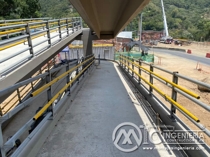 Diseño e instalación de vigas, columnas y elementos estructurales metálicos en puentes y pasarelas peatonales en Bogotá, Colombia. Montajes, Ingeniería y Construcción. MIC SAS. Diseño e instalación de vigas, columnas y elementos estructurales metálicos en puentes y pasarelas peatonales en Bogotá, Colombia. Montajes, Ingeniería y Construcción. MIC SAS.