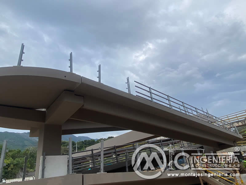 Mantenimiento de puentes peatonales para garantizar su durabilidad en Bogotá, Colombia. Montajes, Ingeniería y Construcción. MIC SAS. Mantenimiento de puentes peatonales para garantizar su durabilidad en Bogotá, Colombia. Montajes, Ingeniería y Construcción. MIC SAS.