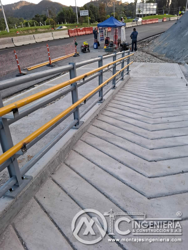 Mantenimiento de puentes peatonales para garantizar su durabilidad en Bogotá, Colombia. Montajes, Ingeniería y Construcción. MIC SAS. Mantenimiento de puentes peatonales para garantizar su durabilidad en Bogotá, Colombia. Montajes, Ingeniería y Construcción. MIC SAS.