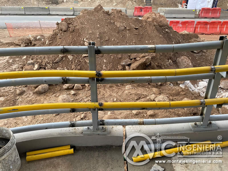 Proceso de diseño e instalación de componentes metálicos en puentes peatonales y pasarelas en Bogotá, Colombia. Montajes, Ingeniería y Construcción. MIC SAS. Proceso de diseño e instalación de componentes metálicos en puentes peatonales y pasarelas en Bogotá, Colombia. Montajes, Ingeniería y Construcción. MIC SAS.