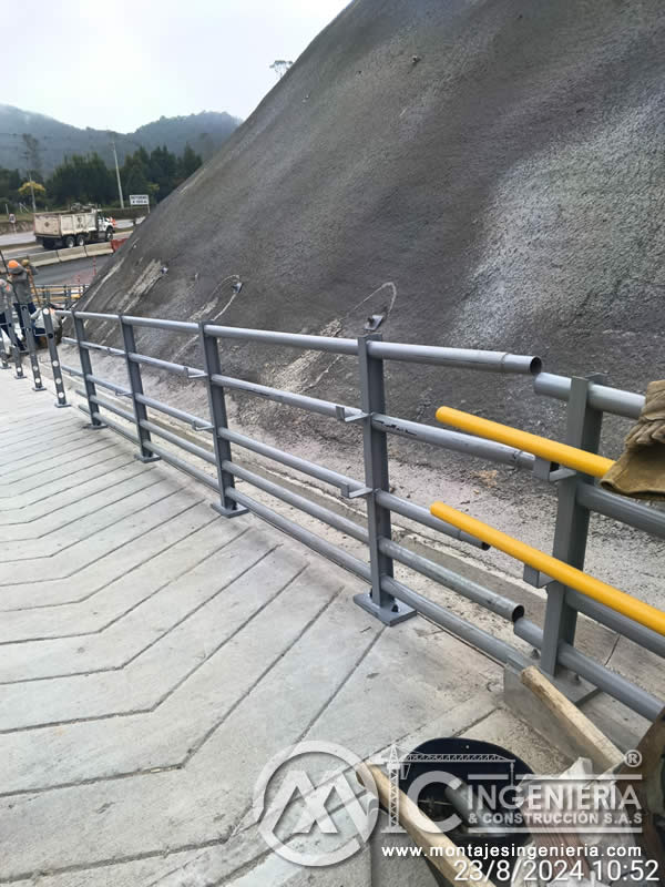 Construcción de puentes y pasarelas peatonales con materiales metálicos en Bogotá, Colombia. Montajes Ingeniería y Construcción. MIC SAS. Construcción de puentes y pasarelas peatonales con materiales metálicos en Bogotá, Colombia. Montajes Ingeniería y Construcción. MIC SAS.