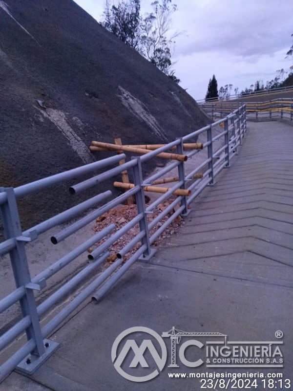 Construcción de puentes y pasarelas peatonales con materiales metálicos en Bogotá, Colombia. Montajes Ingeniería y Construcción. MIC SAS. Construcción de puentes y pasarelas peatonales con materiales metálicos en Bogotá, Colombia. Montajes Ingeniería y Construcción. MIC SAS.