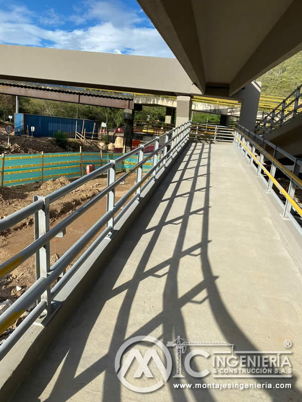 Construcción de puentes y pasarelas peatonales con materiales metálicos en Bogotá, Colombia. Montajes Ingeniería y Construcción. MIC SAS. Construcción de puentes y pasarelas peatonales con materiales metálicos en Bogotá, Colombia. Montajes Ingeniería y Construcción. MIC SAS.