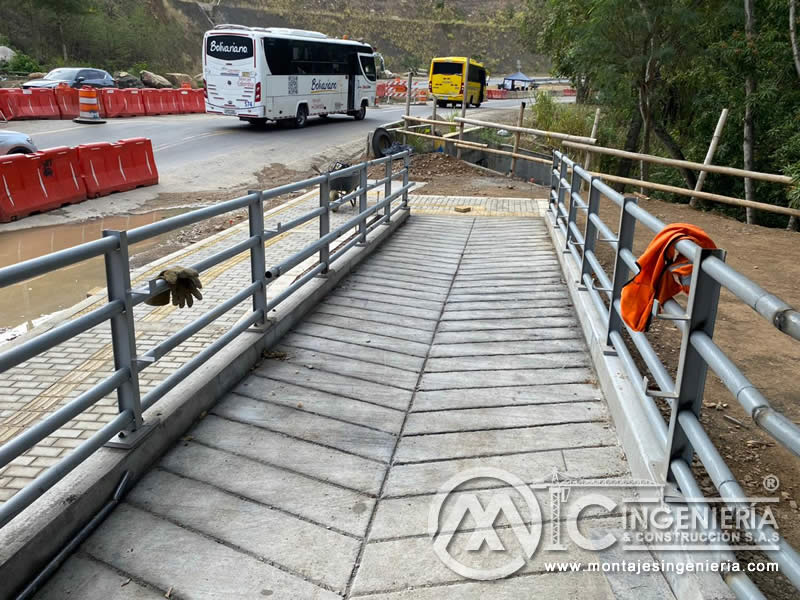 Construcción de puentes y pasarelas peatonales con materiales metálicos en Bogotá, Colombia. Montajes Ingeniería y Construcción. MIC SAS. Construcción de puentes y pasarelas peatonales con materiales metálicos en Bogotá, Colombia. Montajes Ingeniería y Construcción. MIC SAS.