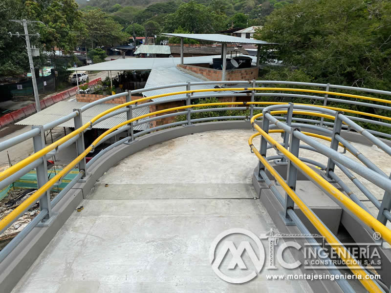 Durabilidad y resistencia en la construcción metálica de accesorios en puentes peatonales en Bogotá, Colombia. Montajes Ingeniería y Construcción. MIC SAS. Durabilidad y resistencia en la construcción metálica de accesorios en puentes peatonales en Bogotá, Colombia. Montajes Ingeniería y Construcción. MIC SAS.