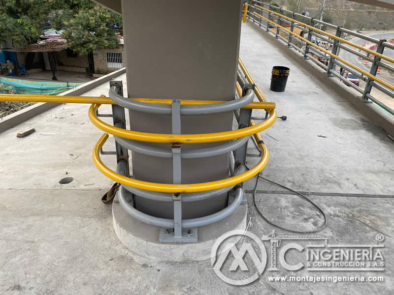 Durabilidad y resistencia en la construcción metálica de accesorios en puentes peatonales en Bogotá, Colombia. Montajes Ingeniería y Construcción. MIC SAS. Durabilidad y resistencia en la construcción metálica de accesorios en puentes peatonales en Bogotá, Colombia. Montajes Ingeniería y Construcción. MIC SAS.
