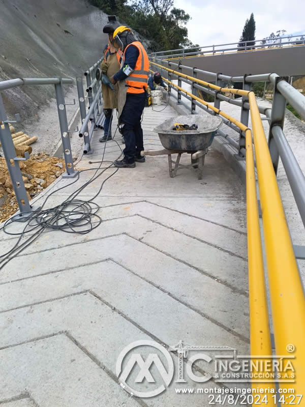Ensamblaje y montaje de elementos metálicos para puentes y pasarelas peatonales en Bogotá, Colombia. Montajes Ingeniería y Construcción. MIC SAS. Ensamblaje y montaje de elementos metálicos para puentes y pasarelas peatonales en Bogotá, Colombia. Montajes Ingeniería y Construcción. MIC SAS.