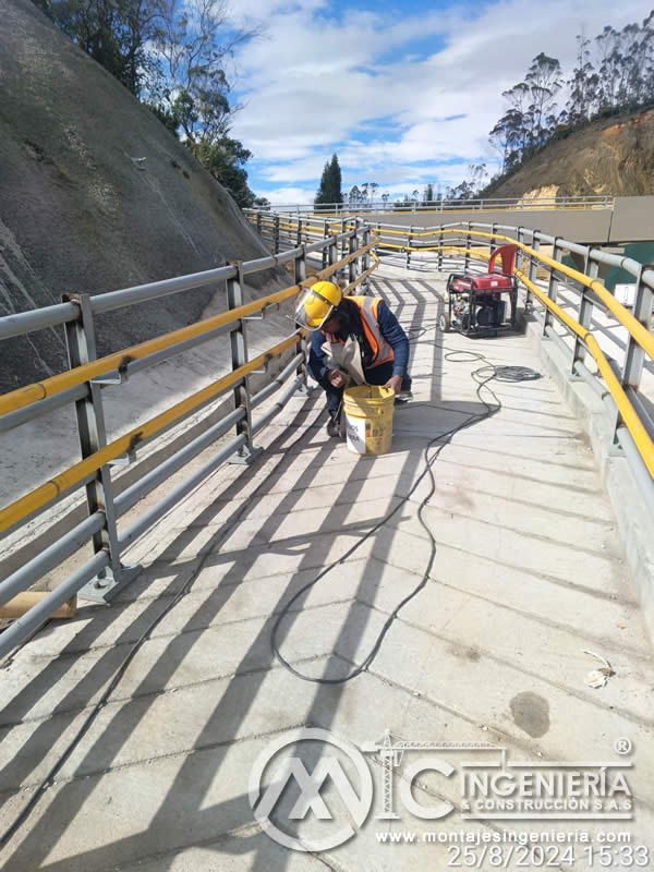 Fabricación y construcción de estructuras y componentes metálicos de puentes peatonales en Bogotá, Colombia. Montajes Ingeniería y Construcción. MIC SAS. Fabricación y construcción de estructuras y componentes metálicos de puentes peatonales en Bogotá, Colombia. Montajes Ingeniería y Construcción. MIC SAS.