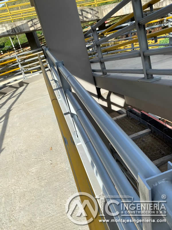 Fabricación y construcción de estructuras y componentes metálicos de puentes peatonales en Bogotá, Colombia. Montajes Ingeniería y Construcción. MIC SAS. Fabricación y construcción de estructuras y componentes metálicos de puentes peatonales en Bogotá, Colombia. Montajes Ingeniería y Construcción. MIC SAS.
