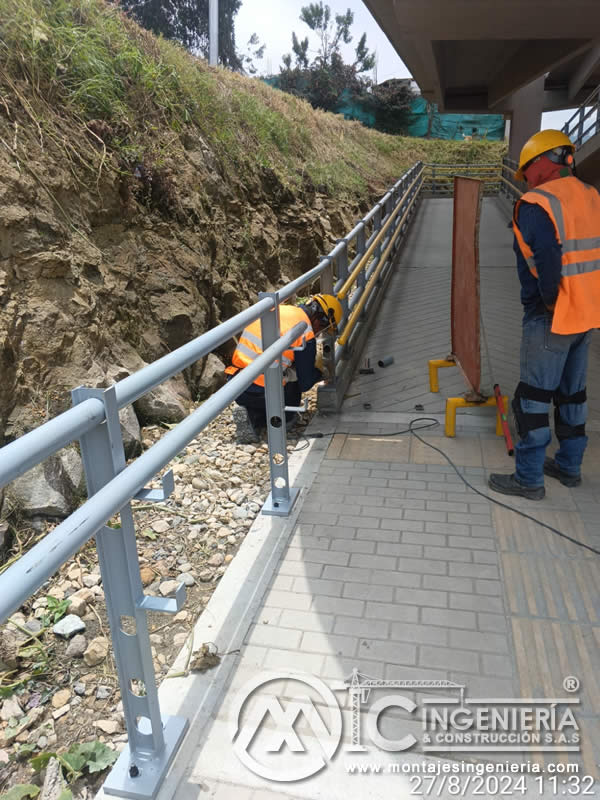 Fabricación y construcción de estructuras y componentes metálicos de puentes peatonales en Bogotá, Colombia. Montajes Ingeniería y Construcción. MIC SAS. Fabricación y construcción de estructuras y componentes metálicos de puentes peatonales en Bogotá, Colombia. Montajes Ingeniería y Construcción. MIC SAS.