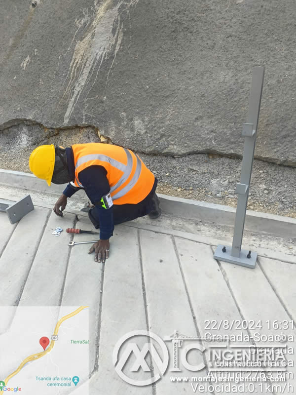 Reparación de daños y reforzamiento estructural metalico en puentes peatonales en Bogotá, Colombia. Montajes Ingeniería y Construcción. MIC SAS. Reparación de daños y reforzamiento estructural metalico en puentes peatonales en Bogotá, Colombia. Montajes Ingeniería y Construcción. MIC SAS.