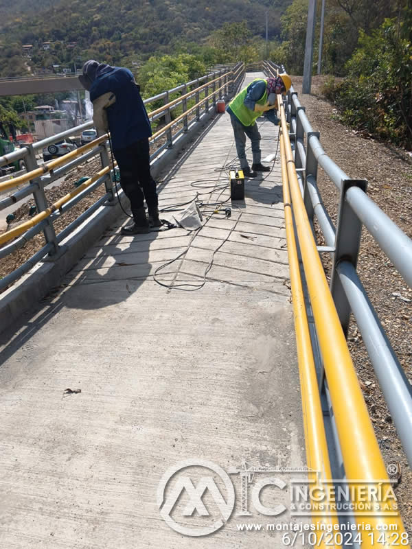 Puentes peatonales accesibles con rampas para personas con movilidad reducida en Bogotá, Colombia. Montajes, Ingeniería y Construcción. MIC SAS. Puentes peatonales accesibles con rampas para personas con movilidad reducida en Bogotá, Colombia. Montajes, Ingeniería y Construcción. MIC SAS.
