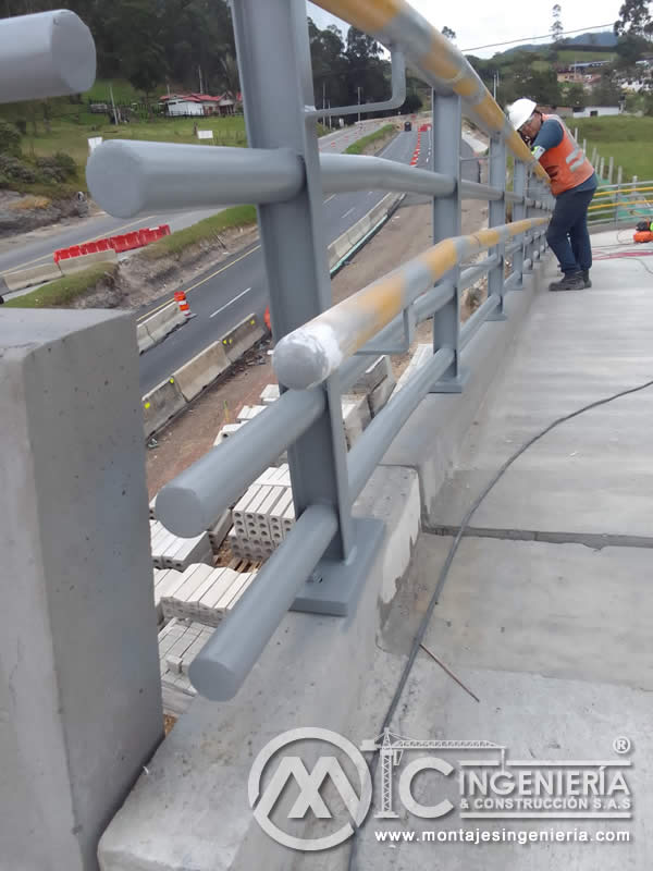 Puentes peatonales accesibles con rampas para personas con movilidad reducida en Bogotá, Colombia. Montajes, Ingeniería y Construcción. MIC SAS. Puentes peatonales accesibles con rampas para personas con movilidad reducida en Bogotá, Colombia. Montajes, Ingeniería y Construcción. MIC SAS.