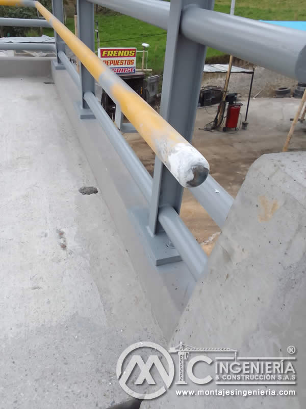 Puentes peatonales accesibles con rampas para personas con movilidad reducida en Bogotá, Colombia. Montajes, Ingeniería y Construcción. MIC SAS. Puentes peatonales accesibles con rampas para personas con movilidad reducida en Bogotá, Colombia. Montajes, Ingeniería y Construcción. MIC SAS.
