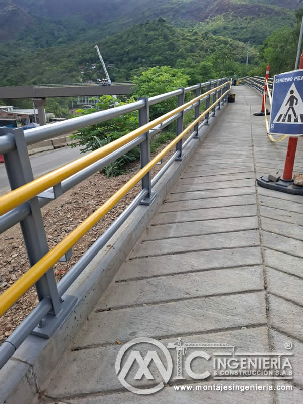 Puentes peatonales accesibles con rampas para personas con movilidad reducida en Bogotá, Colombia. Montajes, Ingeniería y Construcción. MIC SAS. Puentes peatonales accesibles con rampas para personas con movilidad reducida en Bogotá, Colombia. Montajes, Ingeniería y Construcción. MIC SAS.