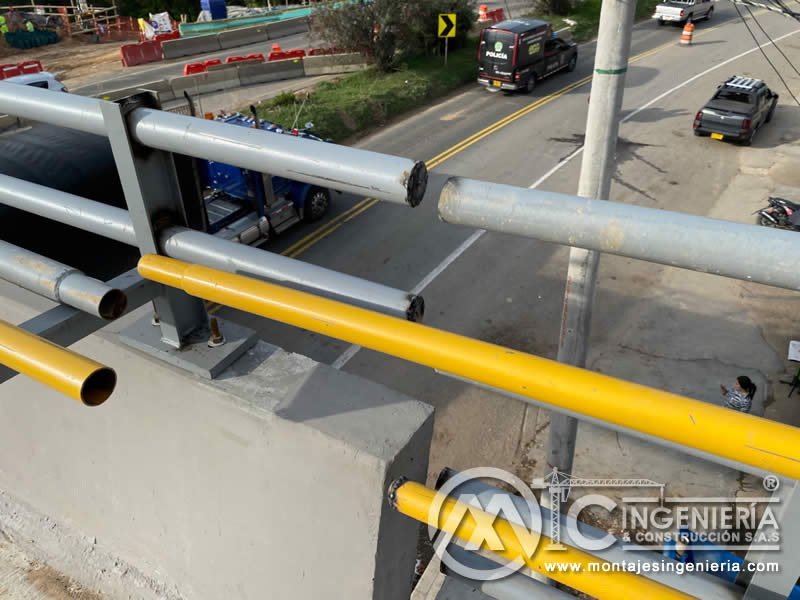 Uso de materiales metálicos en la construcción de puentes peatonales en Bogotá, Colombia. Montajes, Ingeniería y Construcción. MIC SAS. Uso de materiales metálicos en la construcción de puentes peatonales en Bogotá, Colombia. Montajes, Ingeniería y Construcción. MIC SAS.