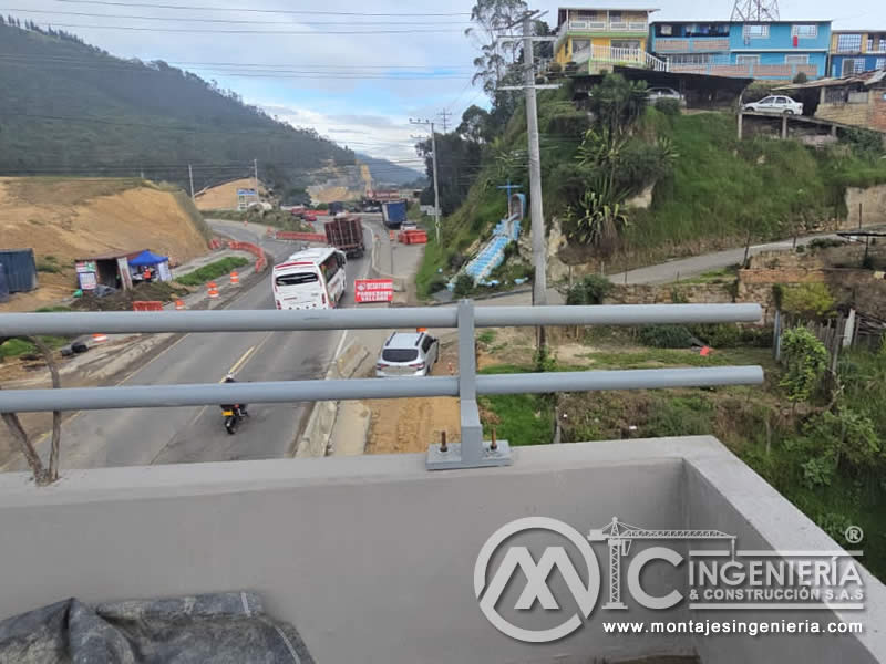 Eficiente fabricación de puentes peatonales metálicos para la ciudad de Bogotá, Colombia. Montajes, Ingeniería y Construcción. MIC SAS. Eficiente fabricación de puentes peatonales metálicos para la ciudad de Bogotá, Colombia. Montajes, Ingeniería y Construcción. MIC SAS.