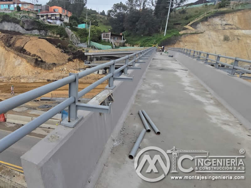 Eficiente fabricación de puentes peatonales metálicos para la ciudad de Bogotá, Colombia. Montajes, Ingeniería y Construcción. MIC SAS. Eficiente fabricación de puentes peatonales metálicos para la ciudad de Bogotá, Colombia. Montajes, Ingeniería y Construcción. MIC SAS.