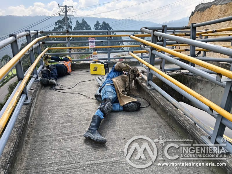 Puentes peatonales estructurales metálicos, soluciones a la medida para Bogotá, Colombia. Montajes, Ingeniería y Construcción. MIC SAS. Puentes peatonales estructurales metálicos, soluciones a la medida para Bogotá, Colombia. Montajes, Ingeniería y Construcción. MIC SAS.