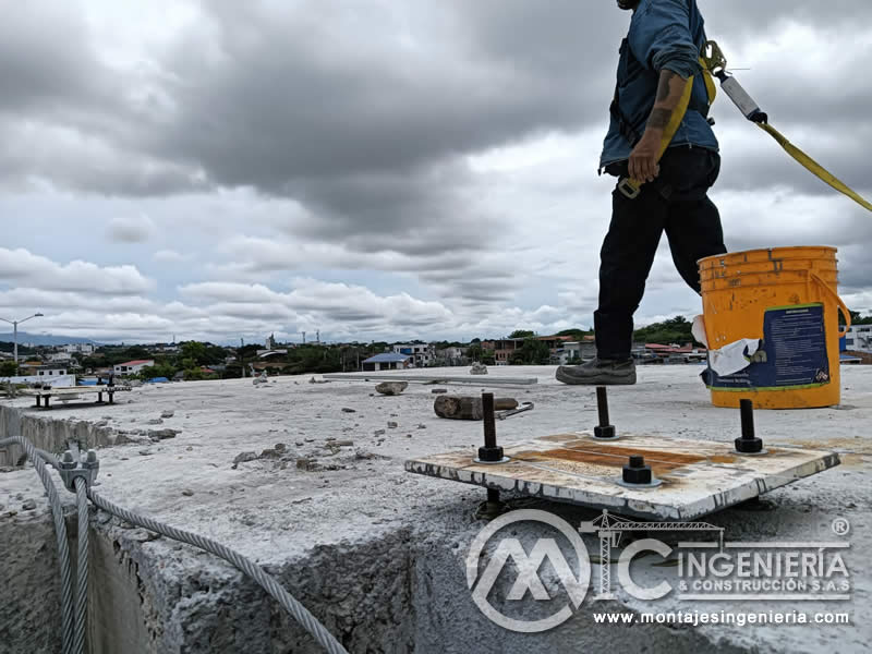 Construcción de Estructura Metálica en la Parte Superior de Edificio en Juzgados de Girardot en Cundinamarca, Colombia. Montajes, Ingeniería y Construcción. MIC SAS. Construcción de Estructura Metálica en la Parte Superior de Edificio en Juzgados de Girardot en Cundinamarca, Colombia. Montajes, Ingeniería y Construcción. MIC SAS.